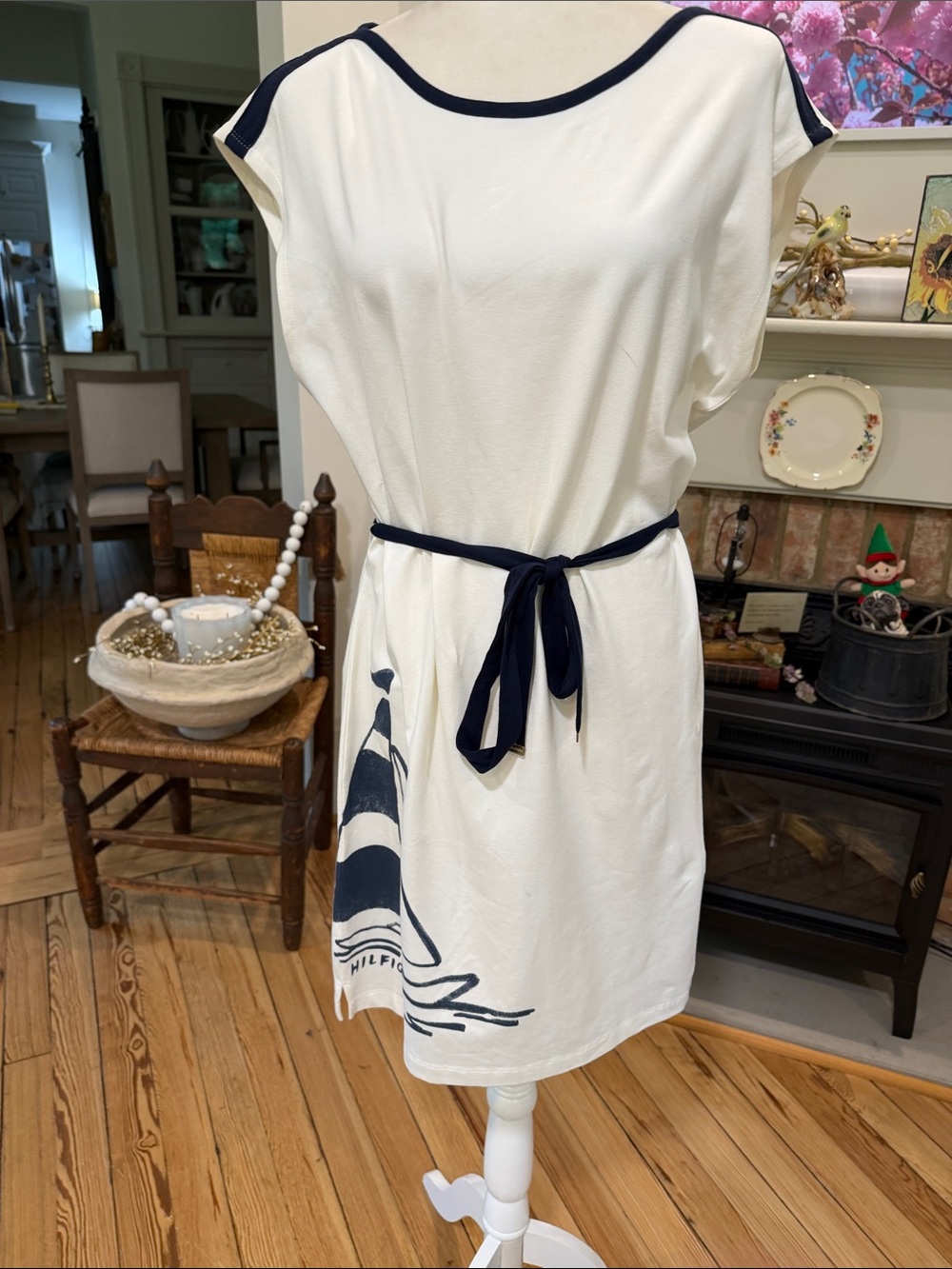 Tommy Hilfiger Nautical T-
Shirt Dress. Size Large